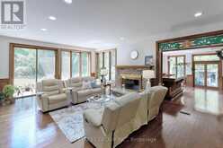 902 SHAVER ROAD | Ancaster Ontario | Slide Image Nineteen