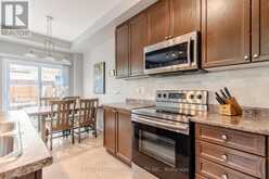 41 - 170 PALACEBEACH TRAIL | Hamilton Ontario | Slide Image Twelve