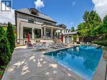 327 CORTLEIGH BOULEVARD | Toronto Ontario | Slide Image Eighteen