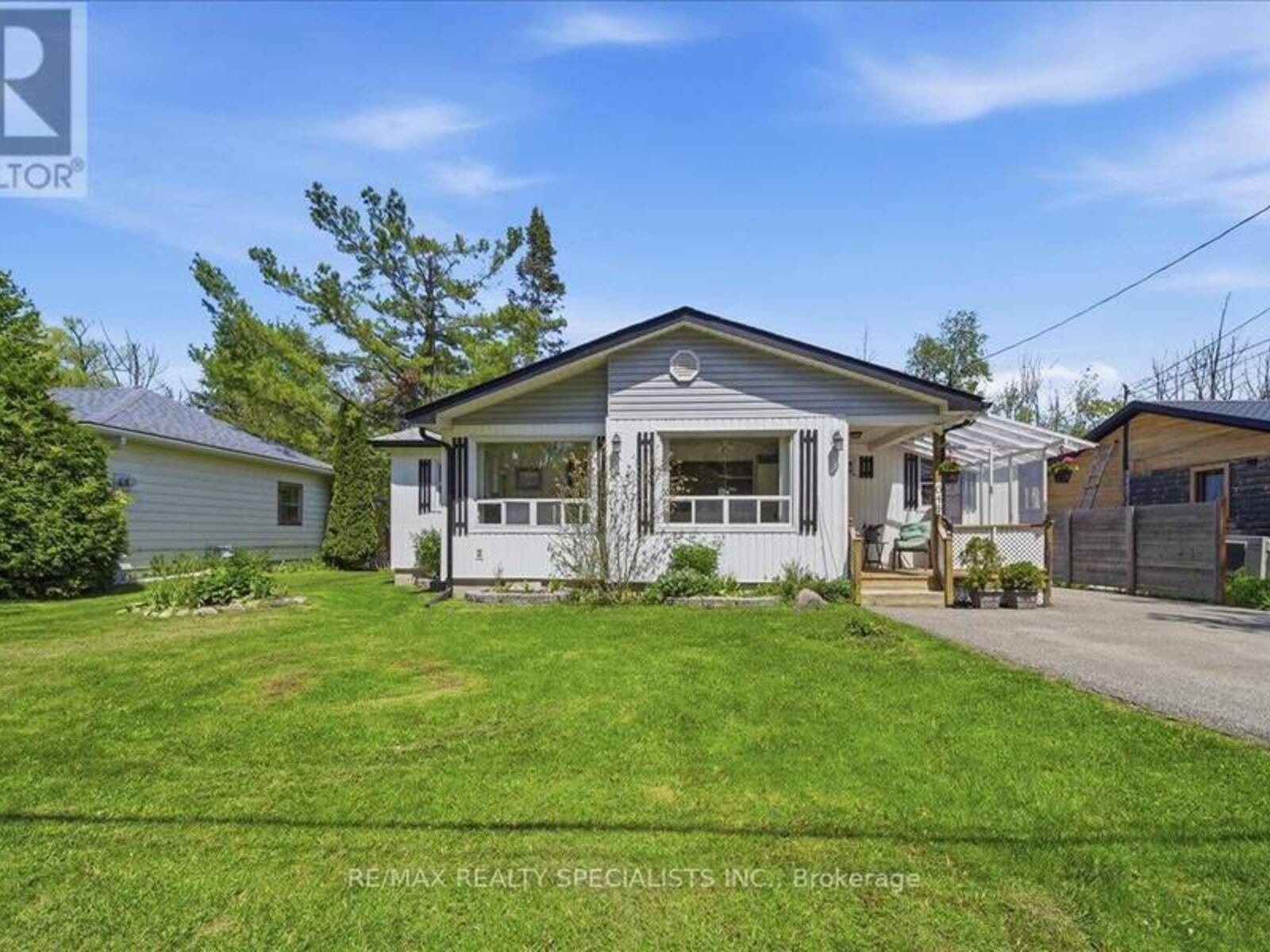 644 ROSE LANE, Alcona, Ontario L9S 2H5