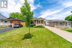 66 DARLINGTON DRIVE | Hamilton Ontario | Slide Image Two