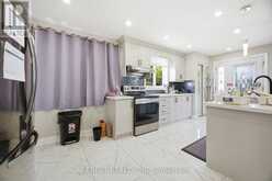 66 DARLINGTON DRIVE | Hamilton Ontario | Slide Image Eight