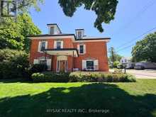 315 CENTRE STREET | Wingham Ontario | Slide Image Four