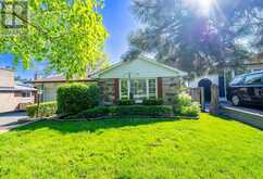 3 HENDERSON AVENUE | Markham Ontario | Slide Image Forty-seven