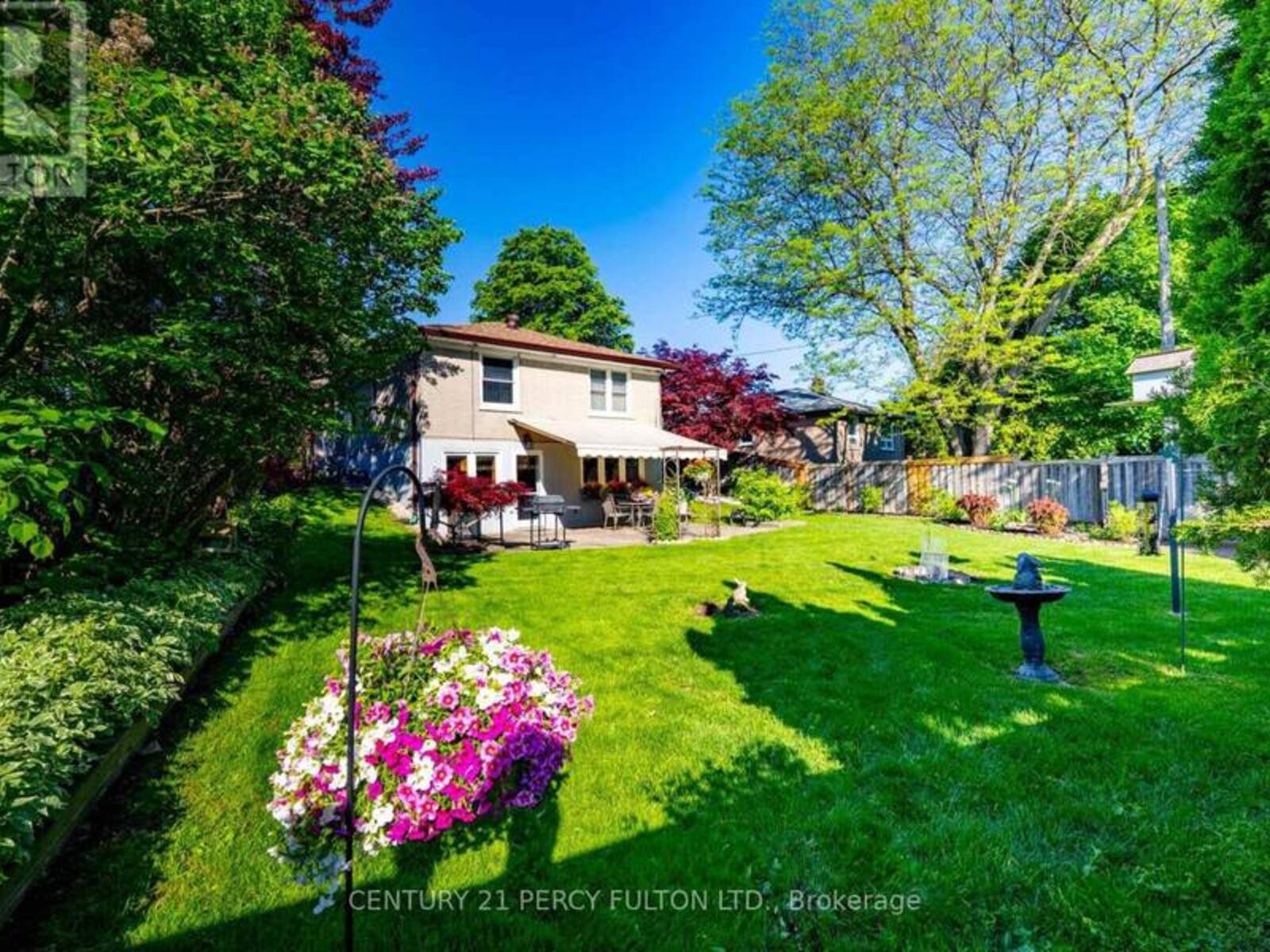 3 HENDERSON AVENUE, Markham, Ontario L3T 2K2