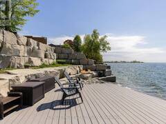 99 LAKE PROMENADE Toronto Ontario, M8W 1A2
