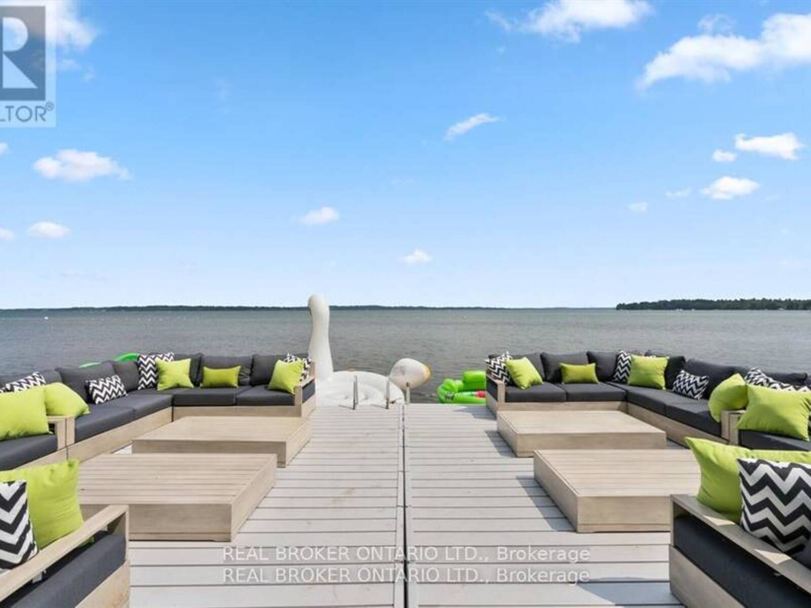 943 BARRY AVENUE, Innisfil, Ontario L0L 1W0