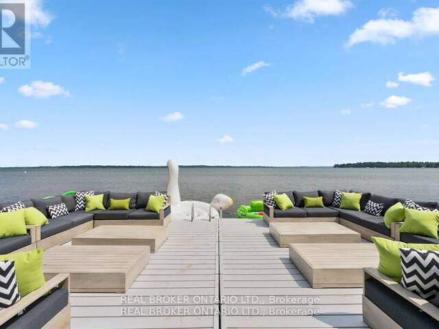 943 BARRY AVENUE Innisfil Ontario, L0L 1W0 - 5 Bedrooms Waterfront Home For sale
