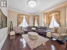 100 ROCMARY PLACE | Vaughan Ontario | Slide Image Fifteen