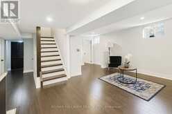 92 WELDRICK ROAD E | Richmond Hill Ontario | Slide Image Twenty-four