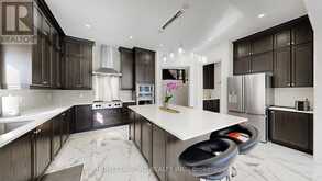 3 MARY WILLSON COURT | East Gwillimbury Ontario | Slide Image Seven