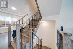 9376 BAYVIEW AVENUE | Richmond Hill Ontario | Slide Image Thirteen