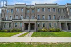 9376 BAYVIEW AVENUE | Richmond Hill Ontario | Slide Image One