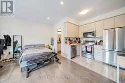 9376 BAYVIEW AVENUE | Richmond Hill Ontario | Slide Image Thirty