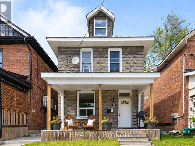 58 NOTTAWASAGA STREET Orillia Ontario, L3V 3J4 - Multi-family Home For Sale