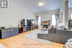 455 THRESHING MILL BOULEVARD | Oakville Ontario | Slide Image Fifteen
