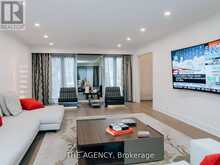 7 SHADY OAKS CRESCENT | Toronto Ontario | Slide Image Seventeen
