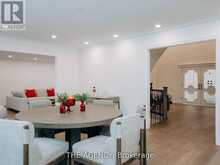 7 SHADY OAKS CRESCENT | Toronto Ontario | Slide Image Six