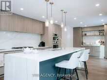 7 SHADY OAKS CRESCENT | Toronto Ontario | Slide Image Eight