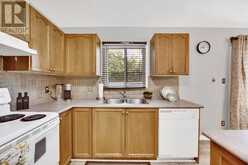 34 PHAIR CRESCENT | London Ontario | Slide Image Fifteen