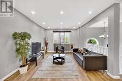 34 PHAIR CRESCENT | London Ontario | Slide Image Eight