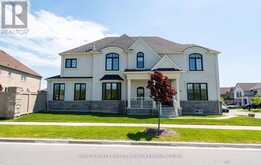 158 SCARLET WAY | Bradford West Gwillimbury Ontario | Slide Image Four