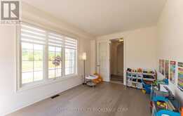 158 SCARLET WAY | Bradford West Gwillimbury Ontario | Slide Image Nine
