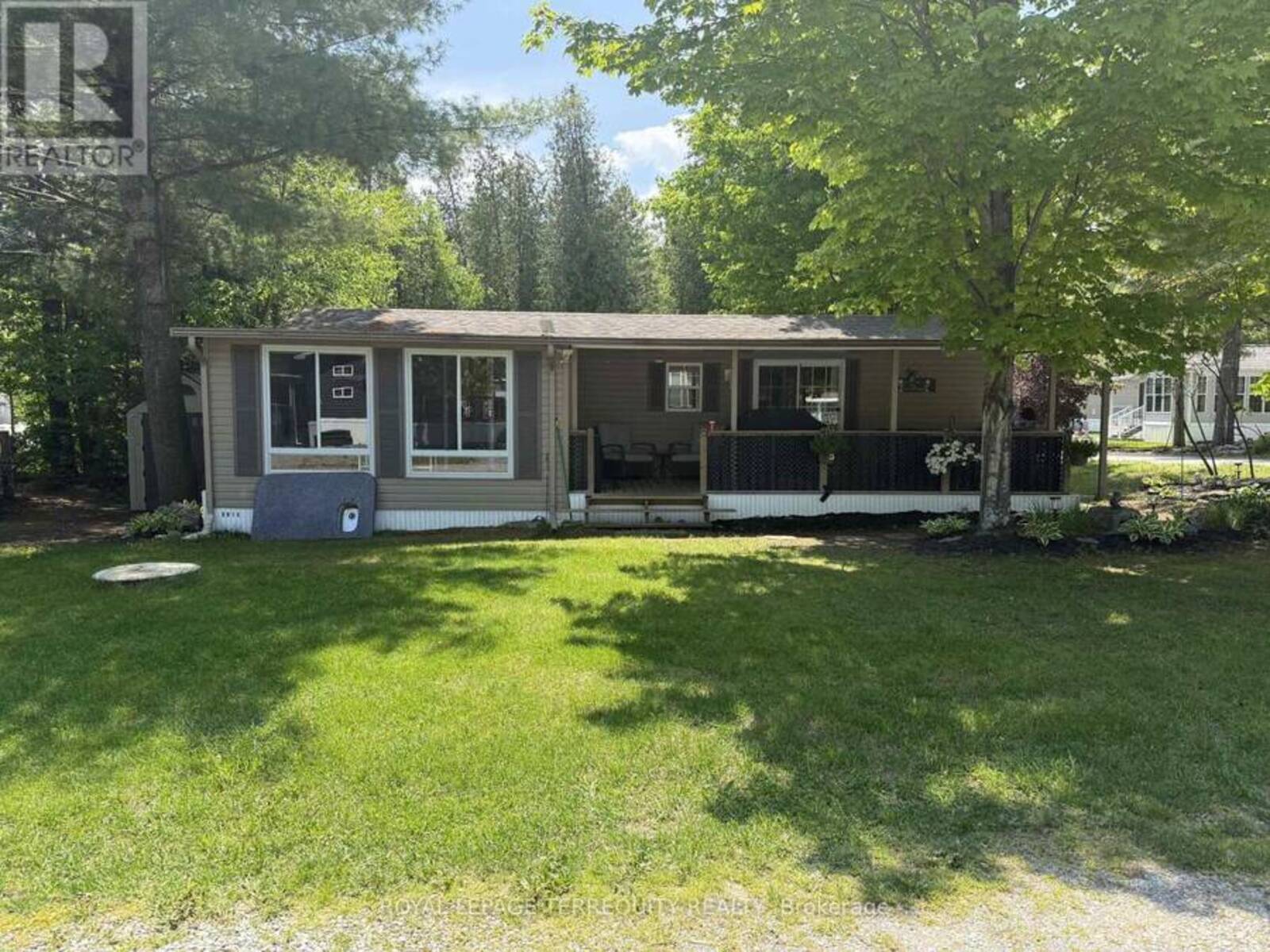 16 ROCKHAVEN, North Kawartha, Ontario K0L 2H0