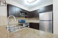 201 - 320 JOHN STREET | Markham Ontario | Slide Image Twelve