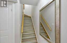 201 - 320 JOHN STREET | Markham Ontario | Slide Image Fifteen
