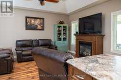 1827 WINDHAM RD. 3 | Brant Ontario | Slide Image Seventeen