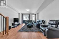 25 PLUTO WAY | Whitby Ontario | Slide Image Sixteen