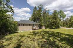 15 MANCHESTER TRAIL | Bobcaygeon Ontario | Slide Image Three