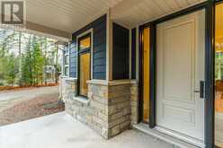 1049 GREENSVIEW DRIVE | Huntsville Ontario | Slide Image Two