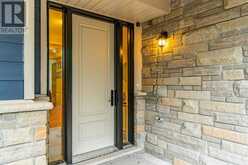 1049 GREENSVIEW DRIVE | Huntsville Ontario | Slide Image Three