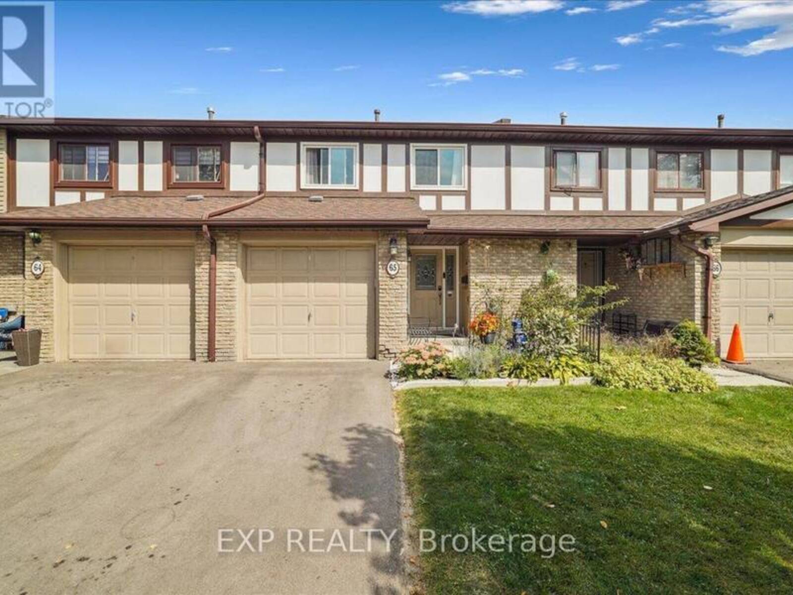 65 GREENWICH CIRCLE, Brampton, Ontario L6S 2E8
