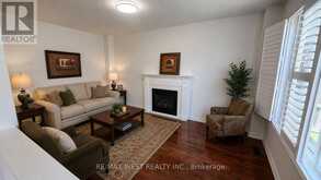 73 EAKIN MILL ROAD | Markham Ontario | Slide Image Twenty-two