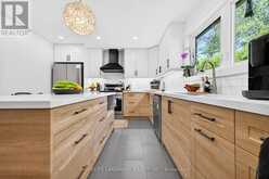 7123 MCMILLAN DRIVE | Niagara Falls Ontario | Slide Image Eight