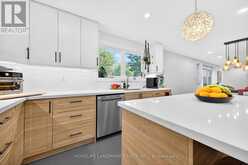 7123 MCMILLAN DRIVE | Niagara Falls Ontario | Slide Image Nine