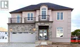 204 BETHUNE AVENUE | Welland Ontario | Slide Image One