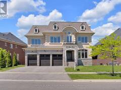 32 HOGAN COURT King Ontario, L7B 0M1