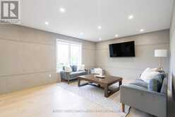 7 GOLFVIEW BOULEVARD | Bradford West Gwillimbury Ontario | Slide Image Twelve