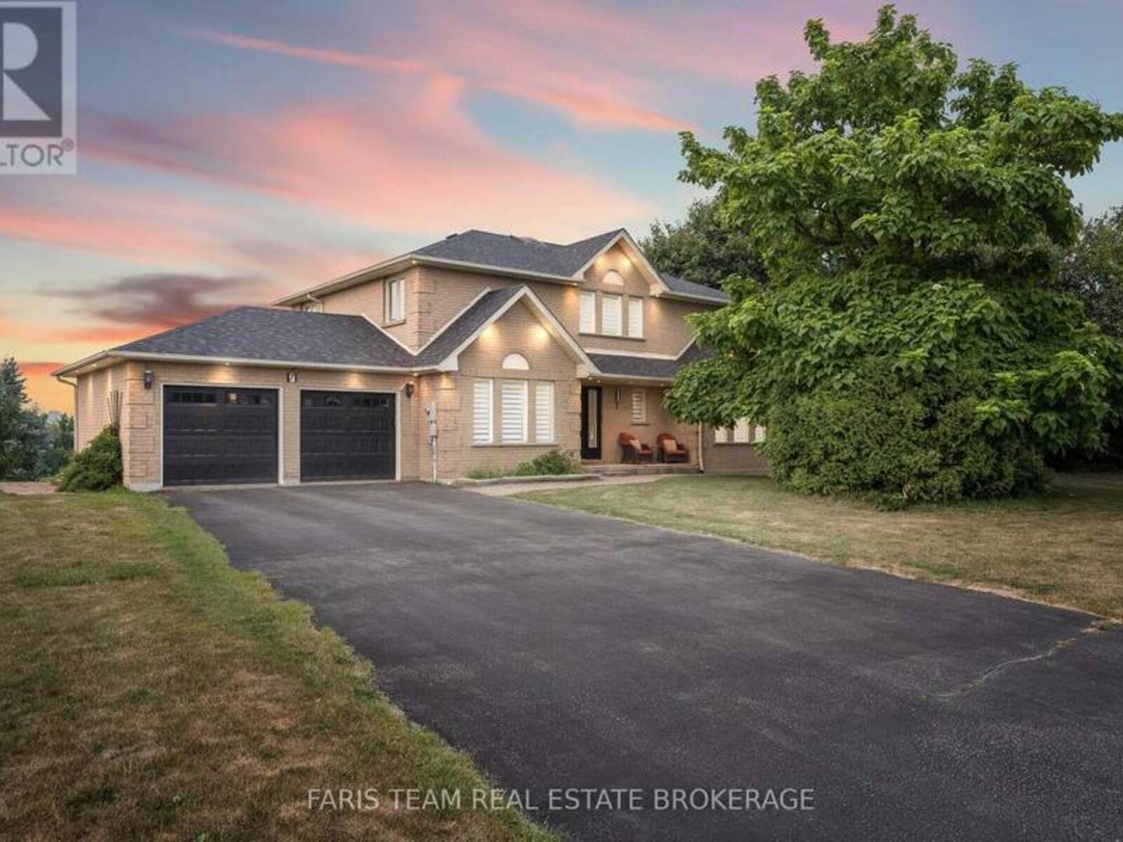 7 GOLFVIEW BOULEVARD, Bradford West Gwillimbury, Ontario L3Z 2A6