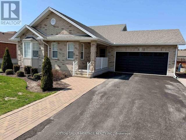 227 VICTORIA AVENUE N Lindsay Ontario, K9V 6C9 - 4 Bedrooms Home For Sale