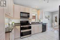 40 BELLA VISTA TRAIL | New Tecumseth Ontario | Slide Image Six