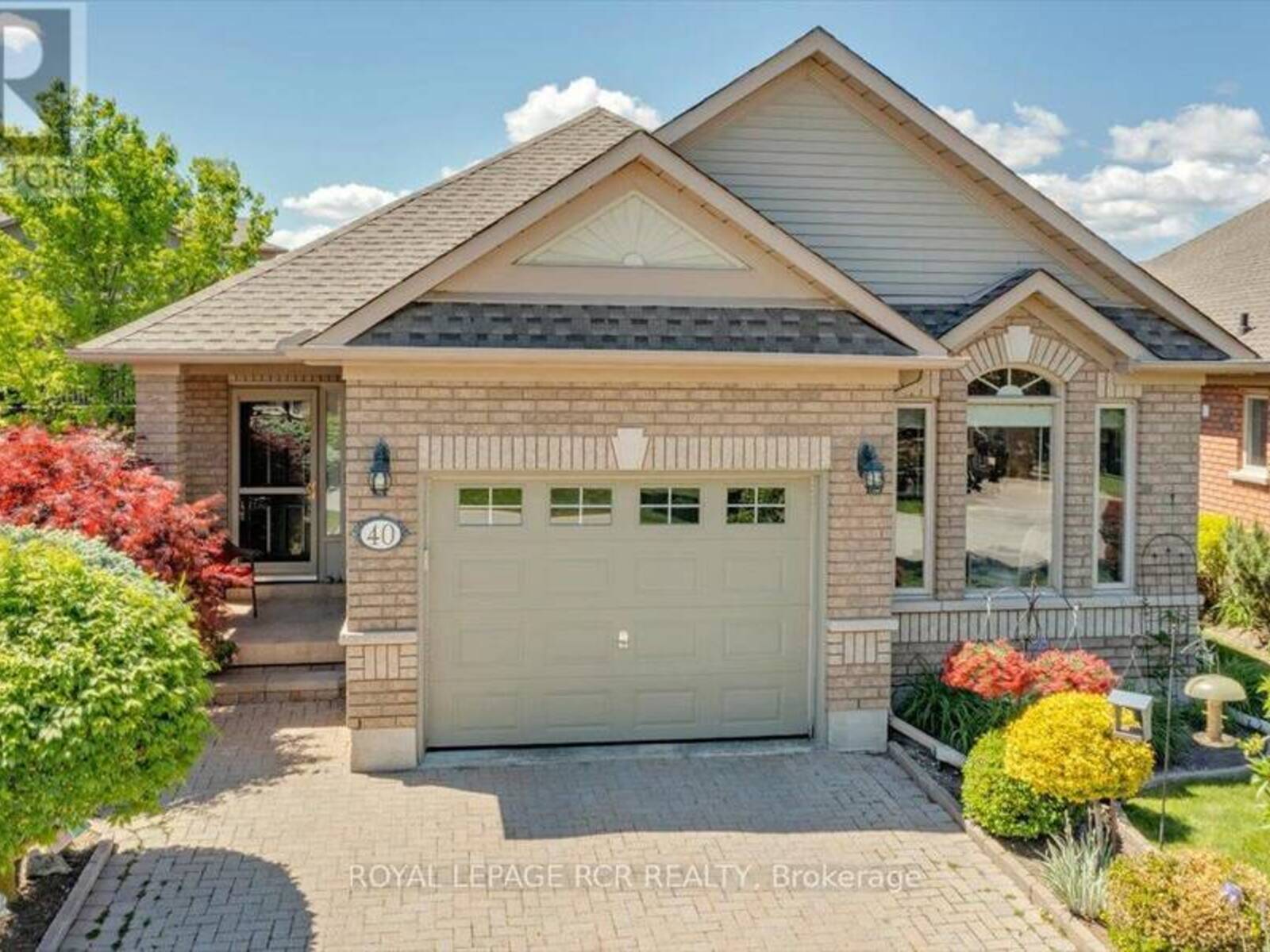 40 BELLA VISTA TRAIL, New Tecumseth, Ontario L9R 3C6
