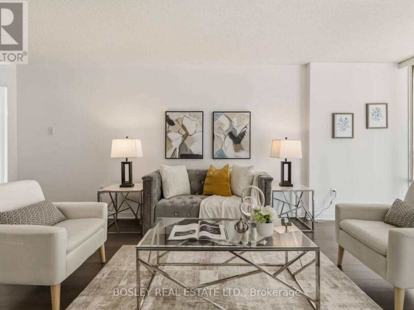 206 - 7250 YONGE STREET, Vaughan, Ontario L4J 7X1