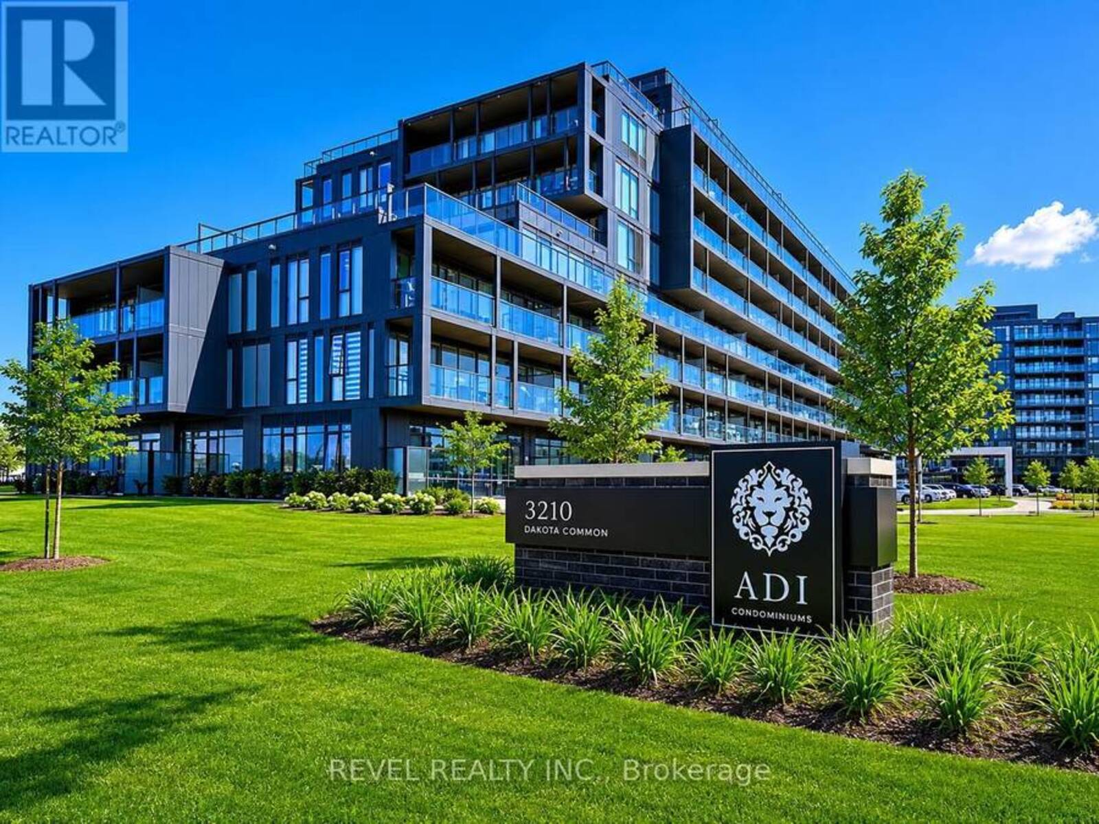 A223 - 3210 DAKOTA COMMON, Burlington, Ontario L7M 2A8