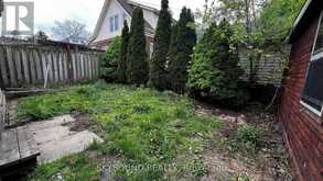 5113 ST LAWRENCE AVENUE | Niagara Falls Ontario | Slide Image Six