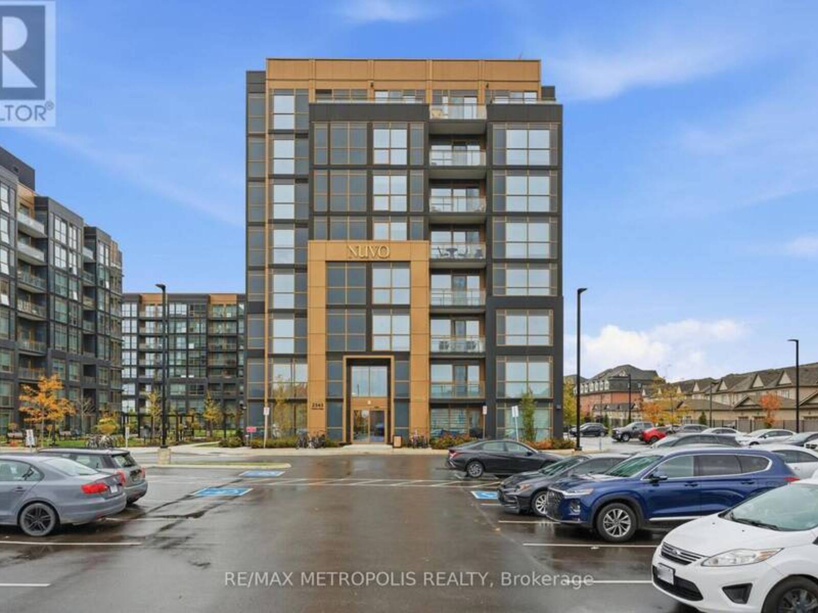 840 - 2343 KHALSA GATE, Oakville, Ontario L6M 5R6